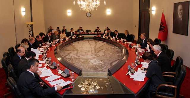 Ligji i ri per falimentin, mundesi e dyte per kompanite